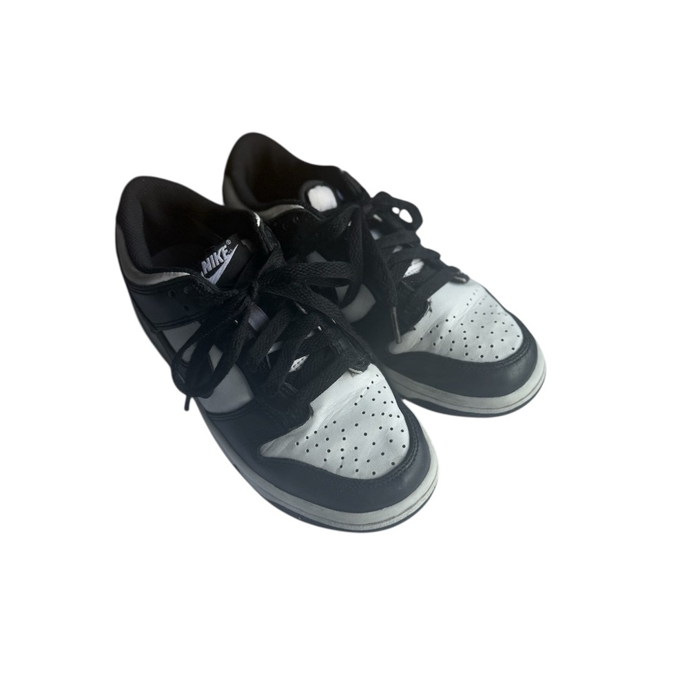 Nike Black and White Sneakers